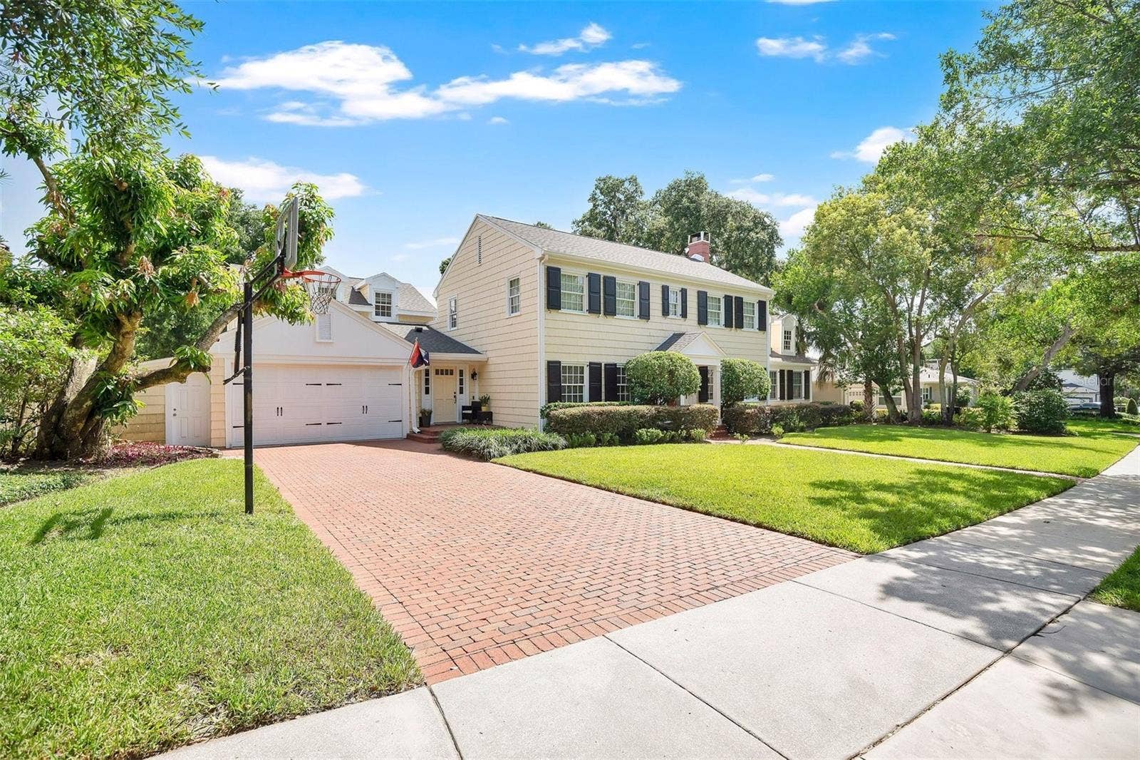 729 ALAMEDA STREET, Orlando, FL 32804 729 ALAMEDA STREET, Orlando, FL 32804