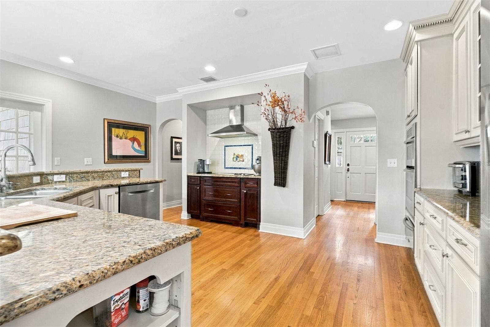 729 ALAMEDA STREET, Orlando, FL 32804 729 ALAMEDA STREET, Orlando, FL 32804