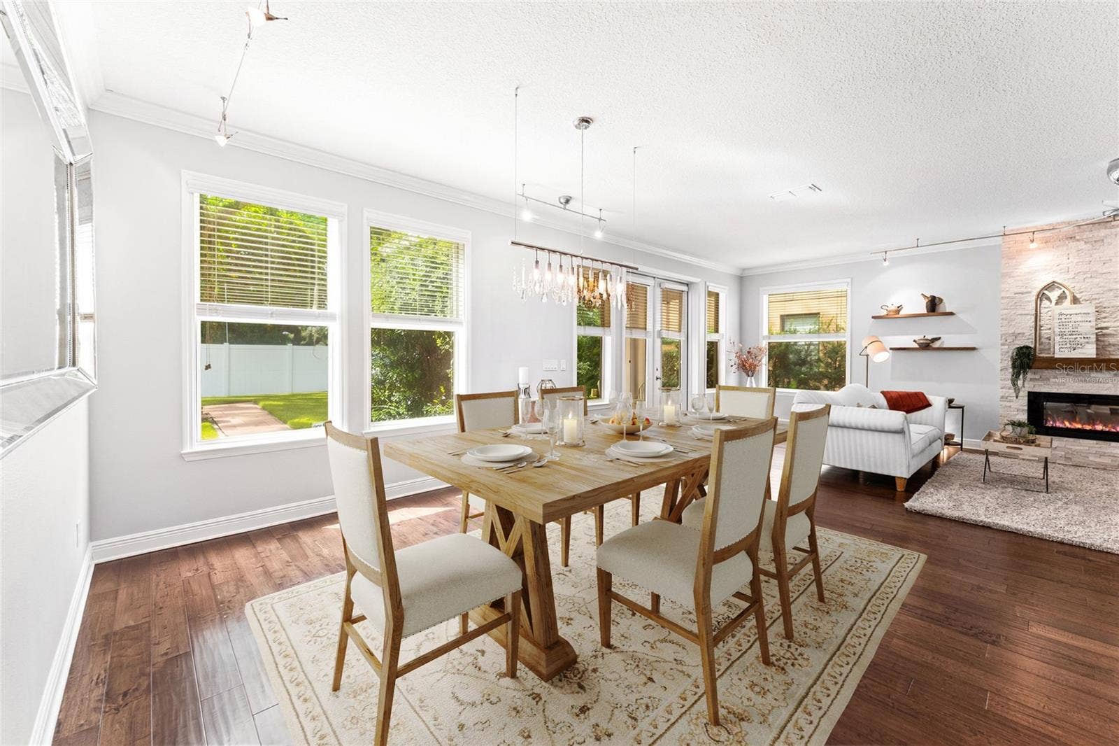2932 WHISTLEWOOD DRIVE, Orlando, FL 32810 Virtually Staged