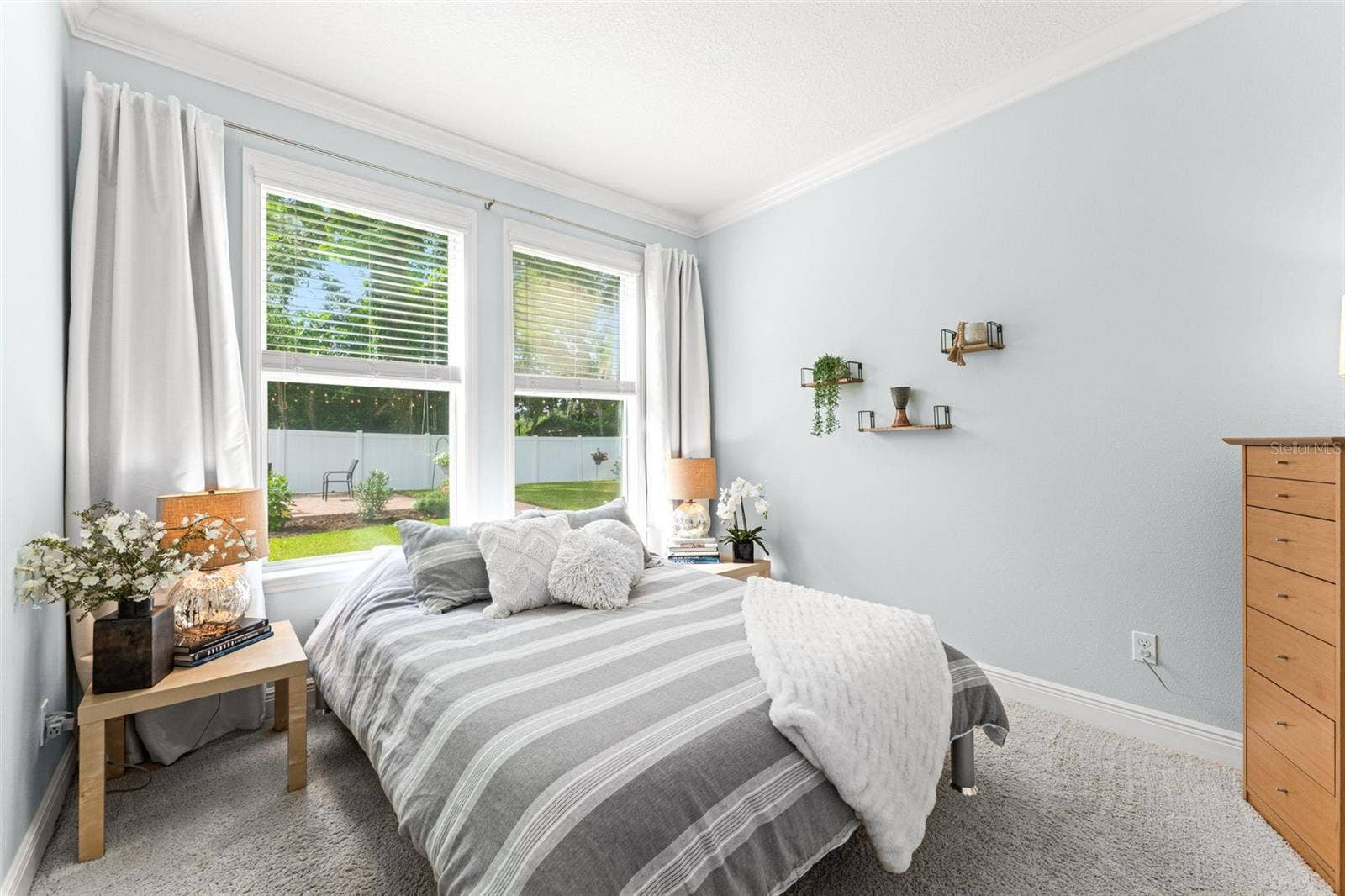 2932 WHISTLEWOOD DRIVE, Orlando, FL 32810 2932 WHISTLEWOOD DRIVE, Orlando, FL 32810