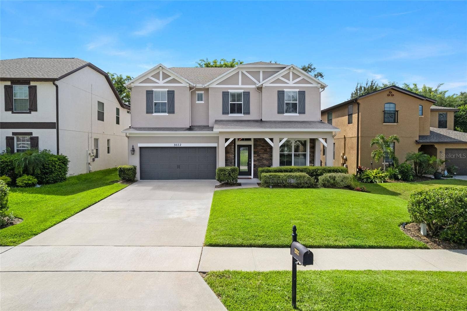 2932 WHISTLEWOOD DRIVE, Orlando, FL 32810 2932 WHISTLEWOOD DRIVE, Orlando, FL 32810