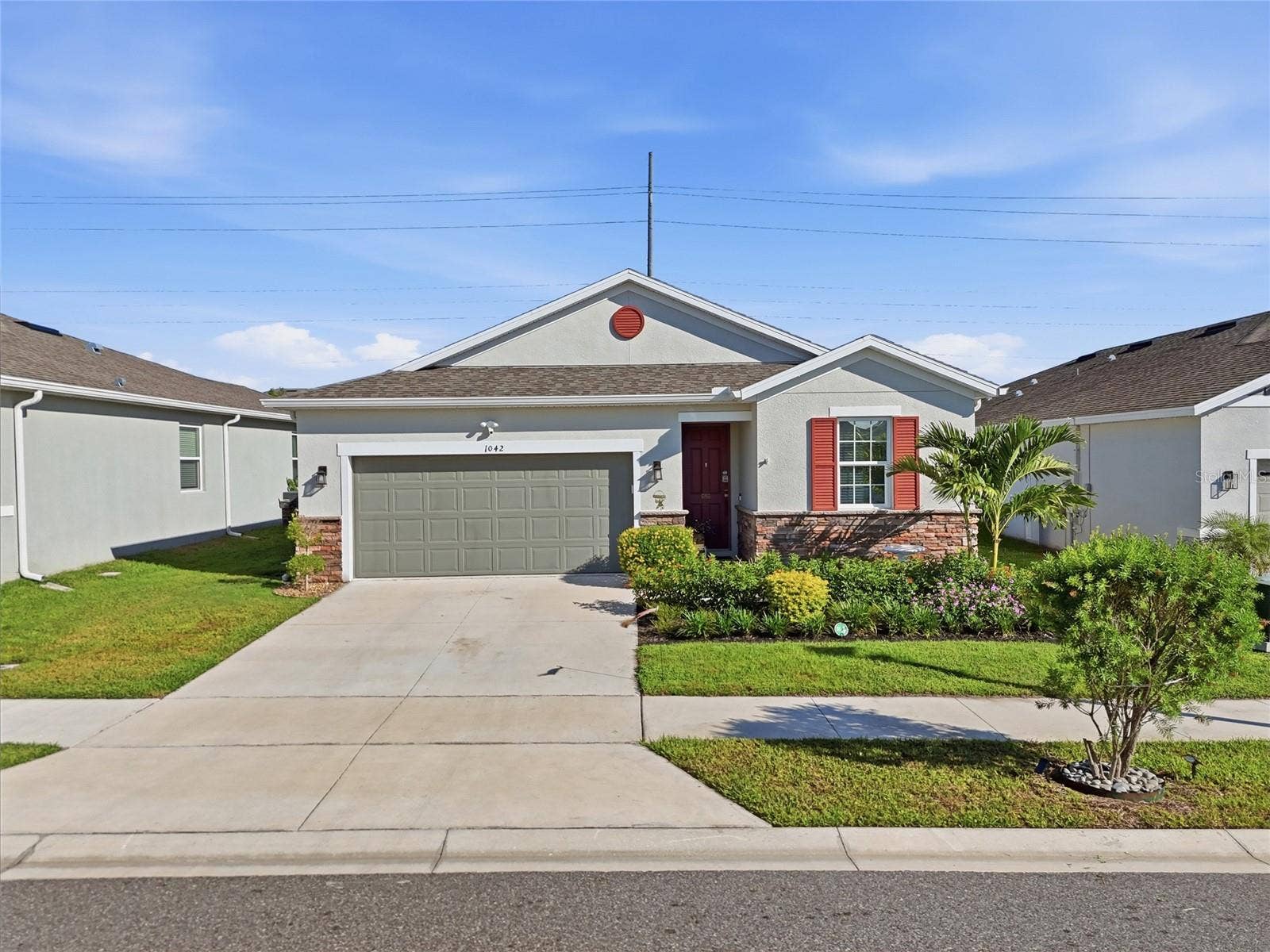 1042 HEIRLOOM DRIVE, Haines City, FL 33844 1042 HEIRLOOM DRIVE, Haines City, FL 33844