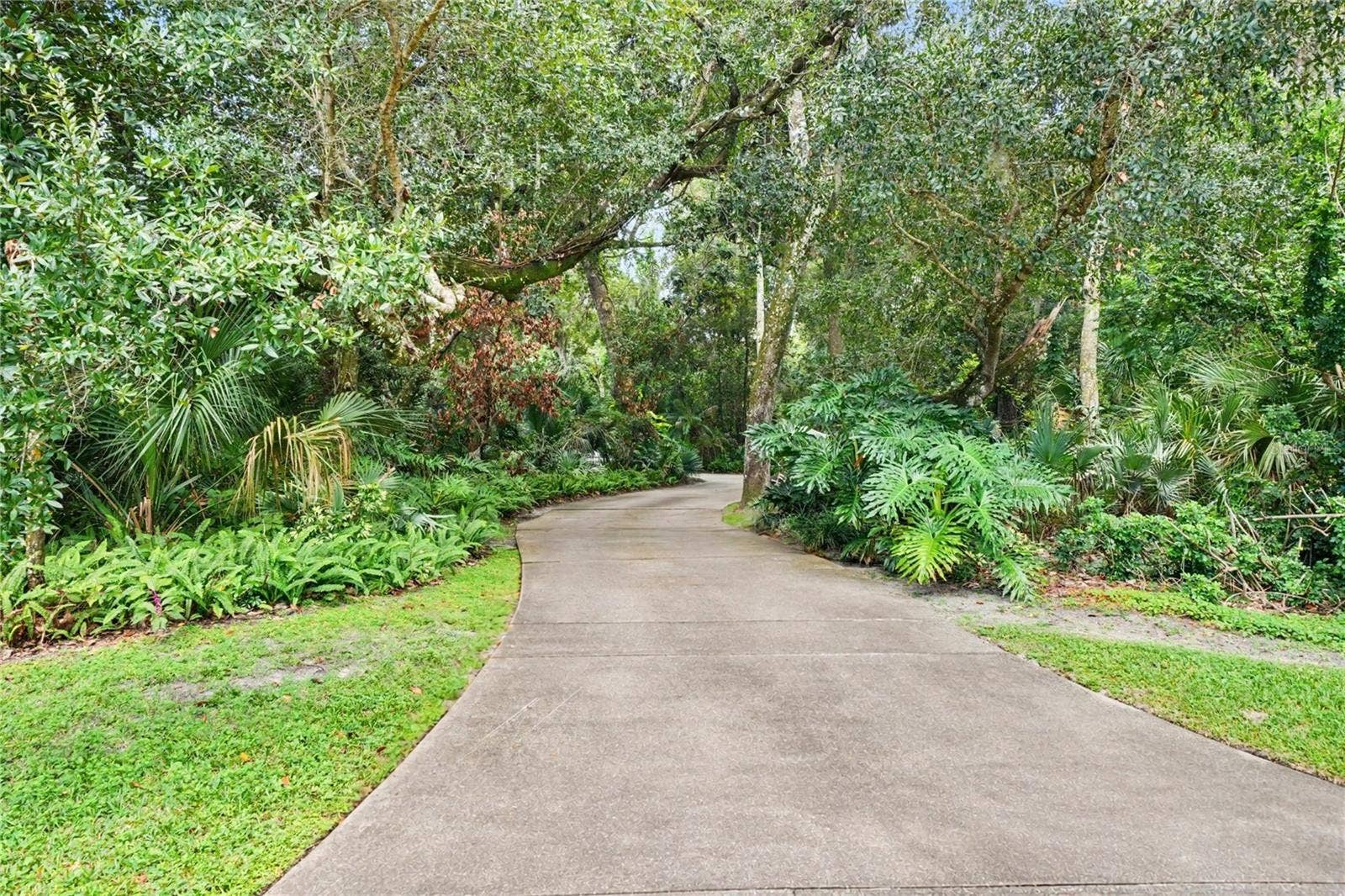 649 CHARMAGNE LANE, Port Orange, FL 32127 649 CHARMAGNE LANE, Port Orange, FL 32127