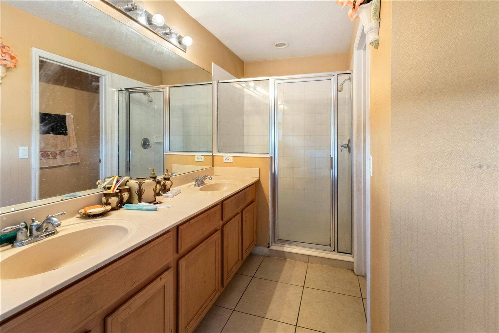 2871 SAINT CLAIR STREET, Kissimmee, FL 34746 2871 SAINT CLAIR STREET, Kissimmee, FL 34746