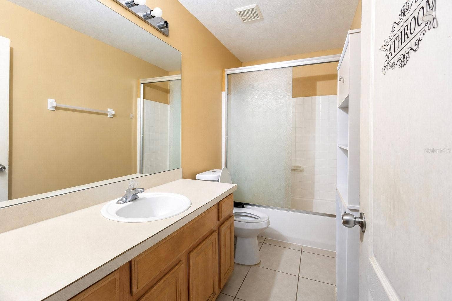 2871 SAINT CLAIR STREET, Kissimmee, FL 34746 2871 SAINT CLAIR STREET, Kissimmee, FL 34746