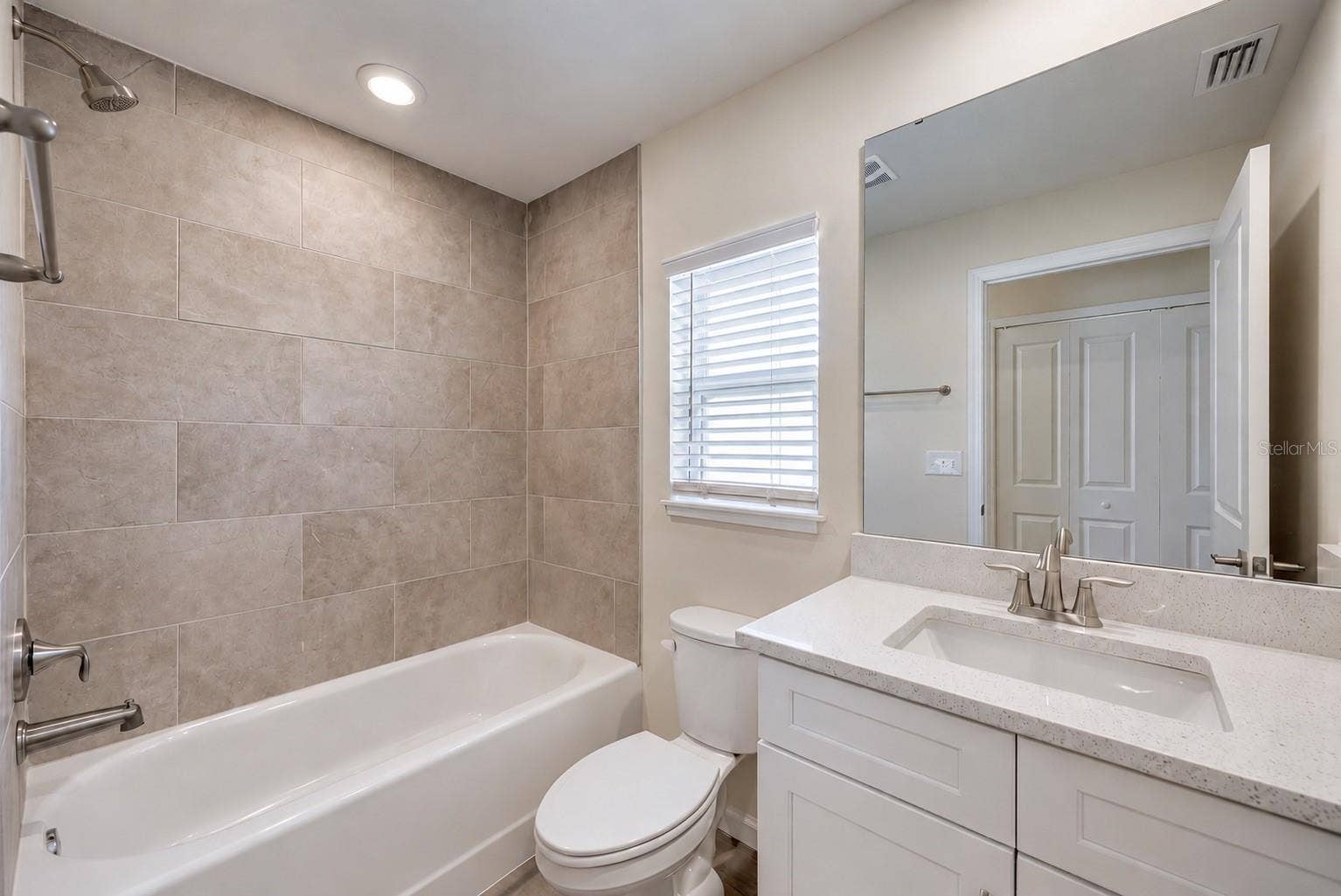 922 S COUNTY ROAD 419, Chuluota, FL 32766 922 S COUNTY ROAD 419, Chuluota, FL 32766