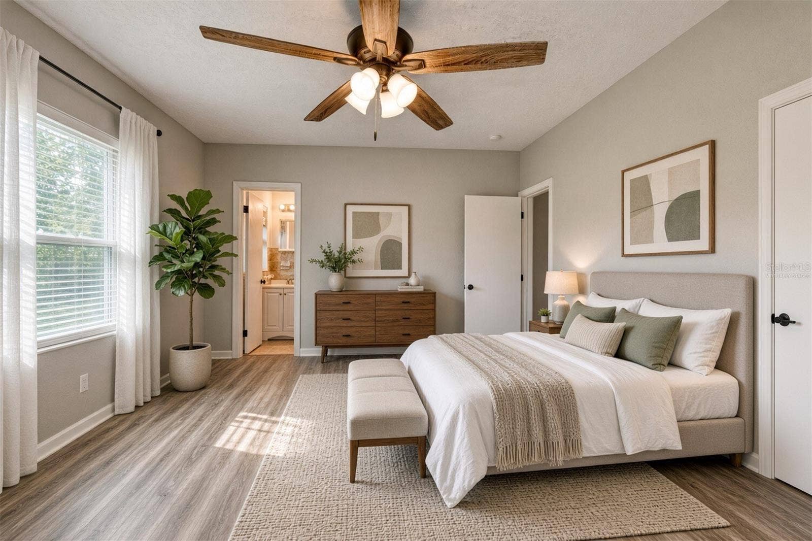 1712 EDMUNDSHIRE ROAD, Orlando, FL 32812 Virtually Staged. Primary Bedroom.
