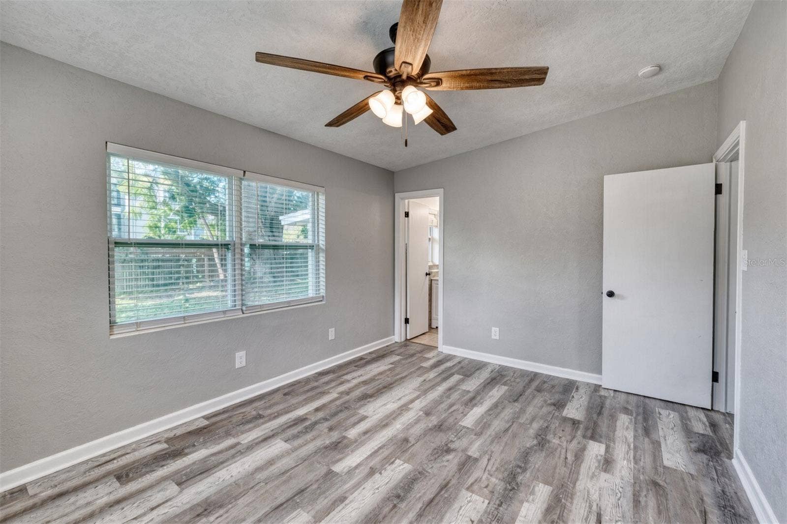 1712 EDMUNDSHIRE ROAD, Orlando, FL 32812 Primary Bedroom.