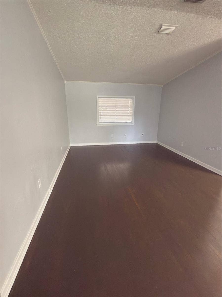 1618 MAGNOLIA AVENUE, Deland, FL 32724 living
