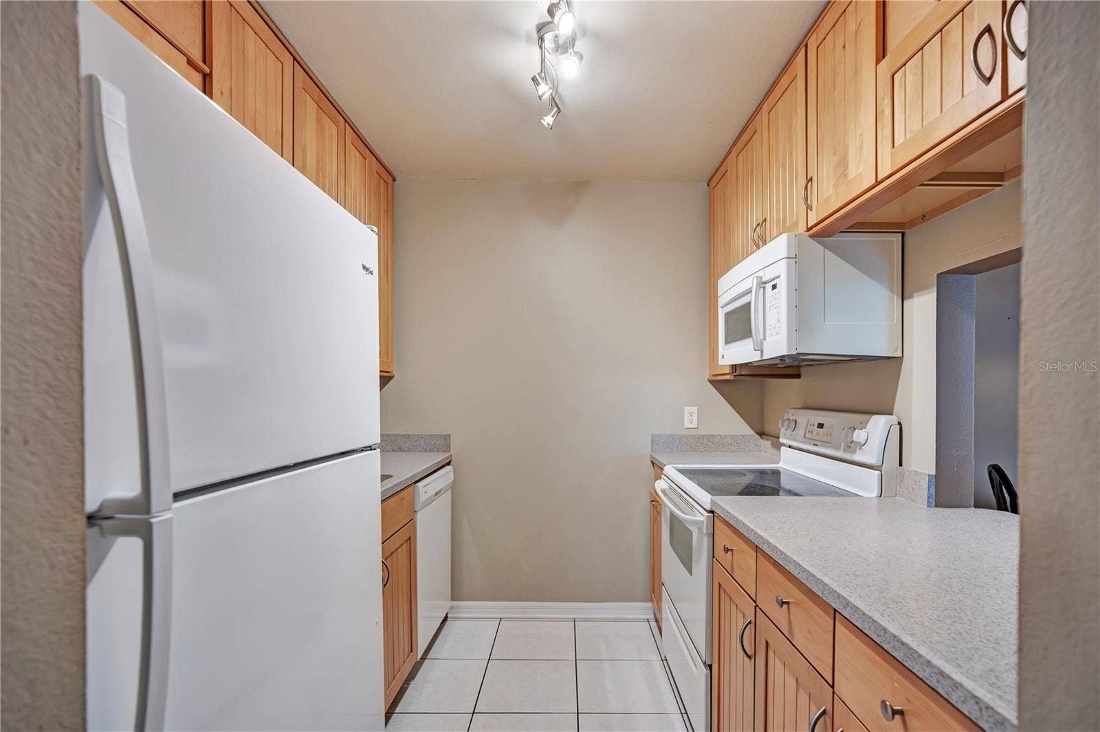 3278 S SEMORAN BOULEVARD, #12, Orlando, FL 32822 Kitchen