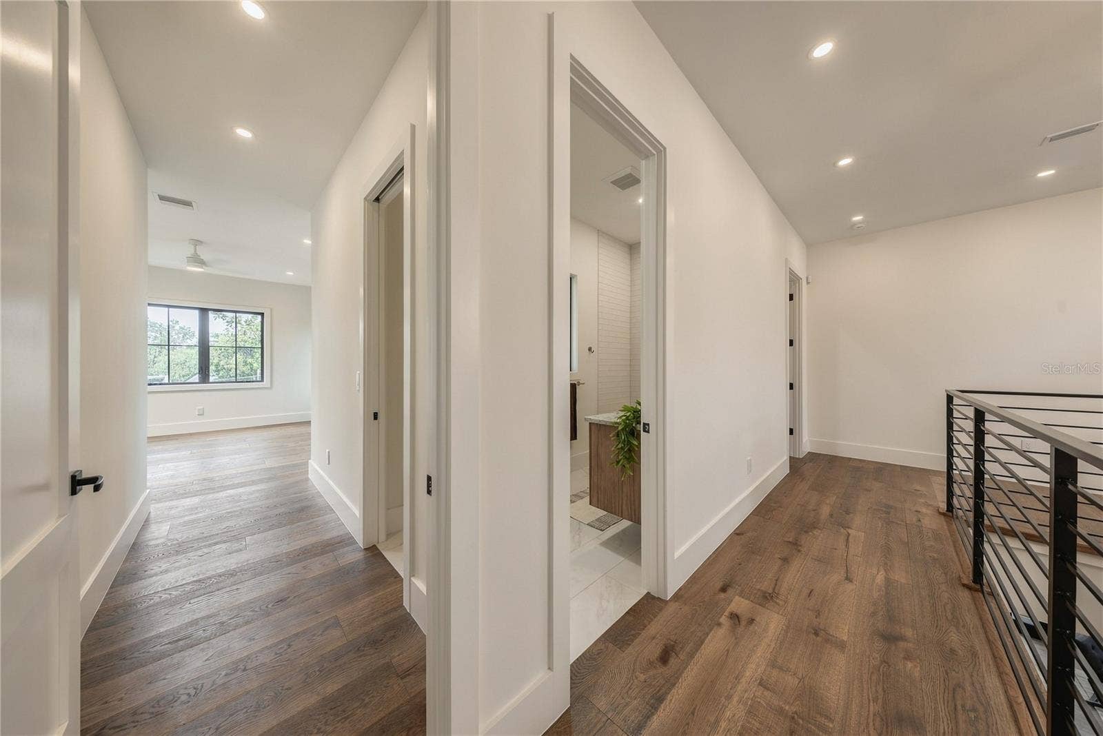 2823 PARKLAND CIRCLE, Winter Park, FL 32789 Hallway leading to bedroom #4