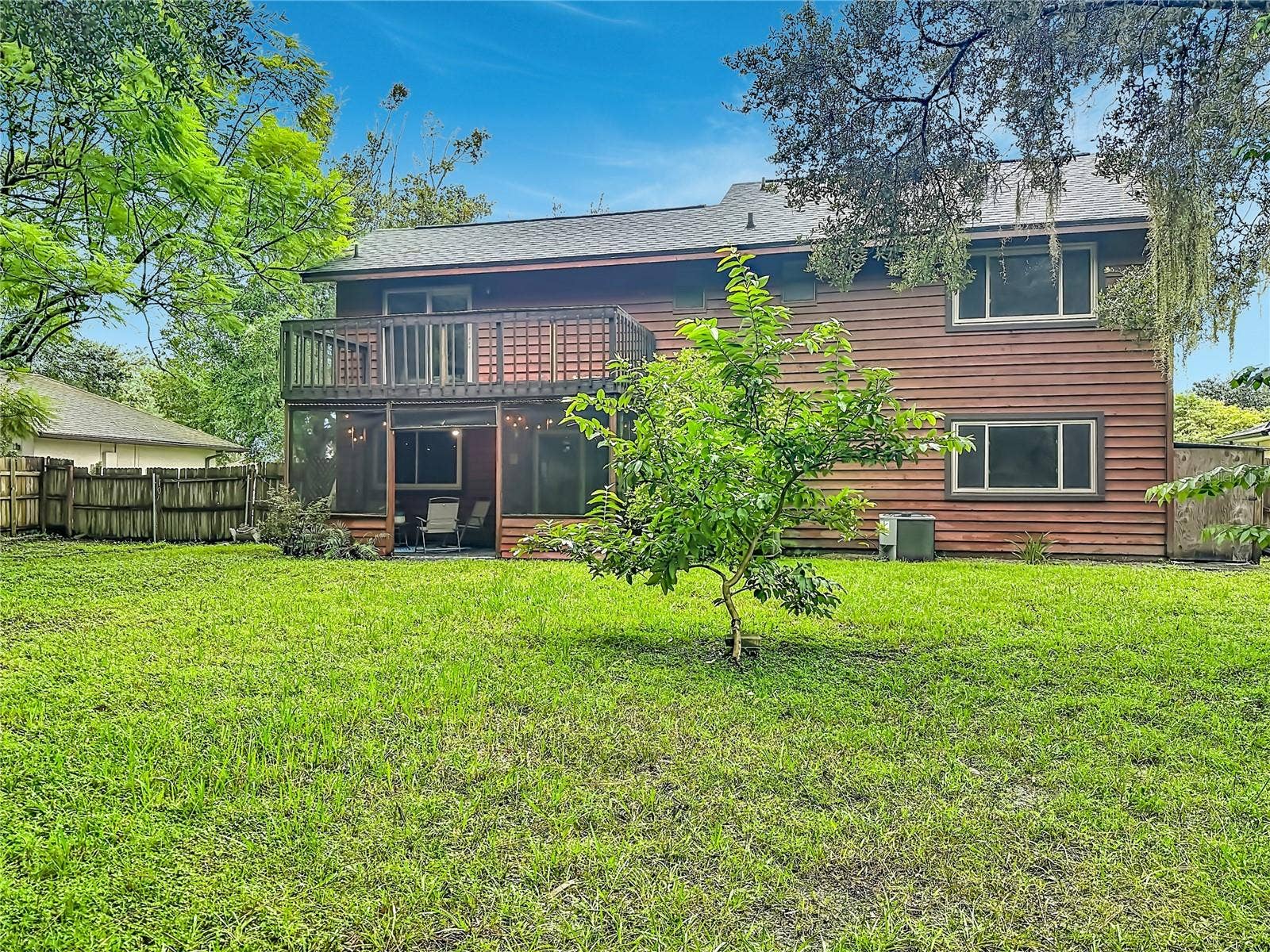 825 MELLOWOOD AVENUE, Orlando, FL 32825 825 MELLOWOOD AVENUE, Orlando, FL 32825