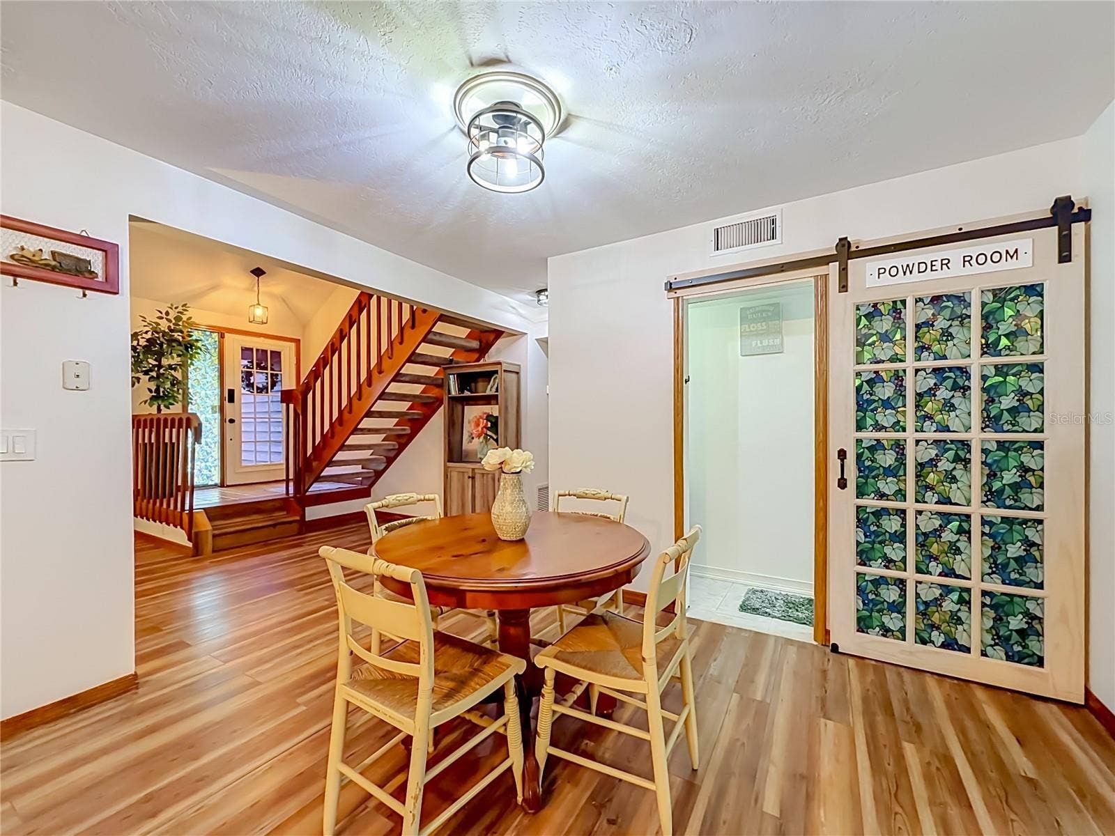 825 MELLOWOOD AVENUE, Orlando, FL 32825 825 MELLOWOOD AVENUE, Orlando, FL 32825