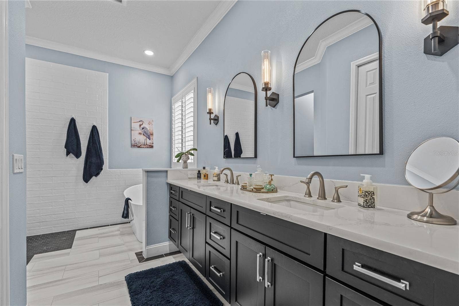 520 SOTHEBY WAY, Debary, FL 32713 Luxurious bathroom- everything is new!