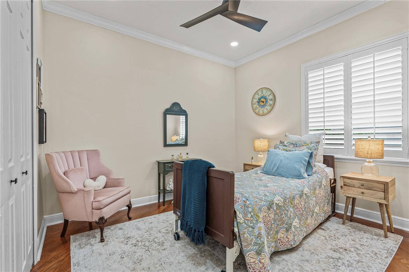 520 SOTHEBY WAY, Debary, FL 32713 Bedroom 3 with hardwood floors, updated ceiling fan and extra can lights installed in the ceiling