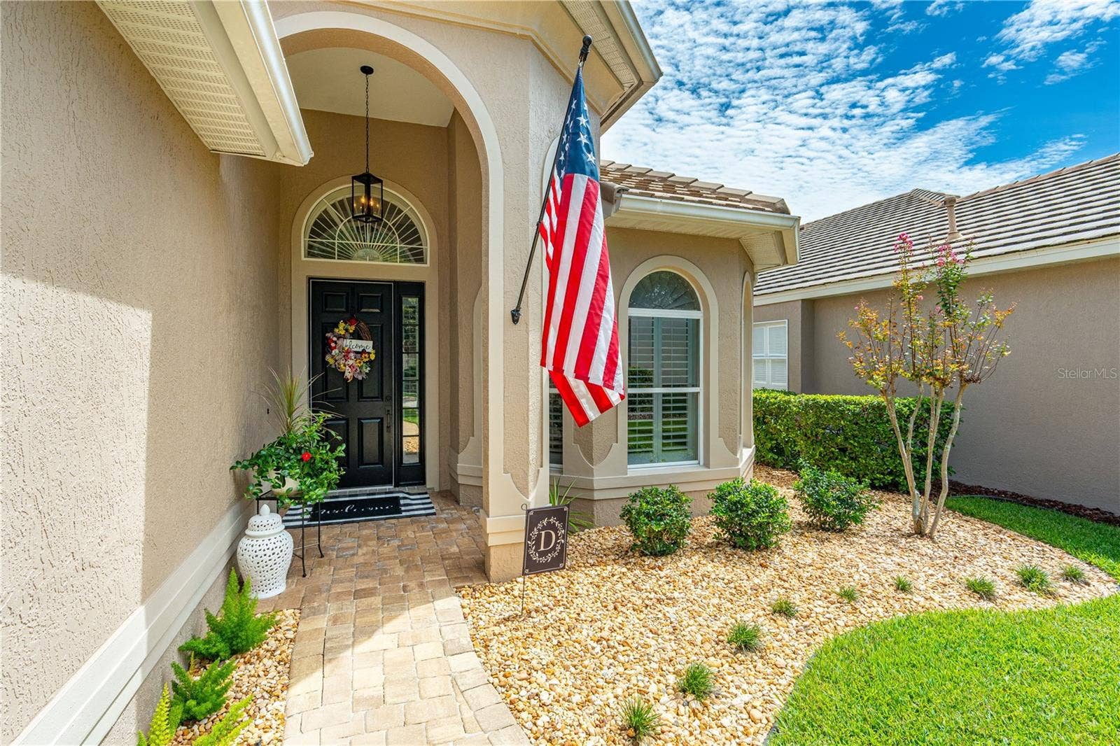 520 SOTHEBY WAY, Debary, FL 32713 Welcoming front porch