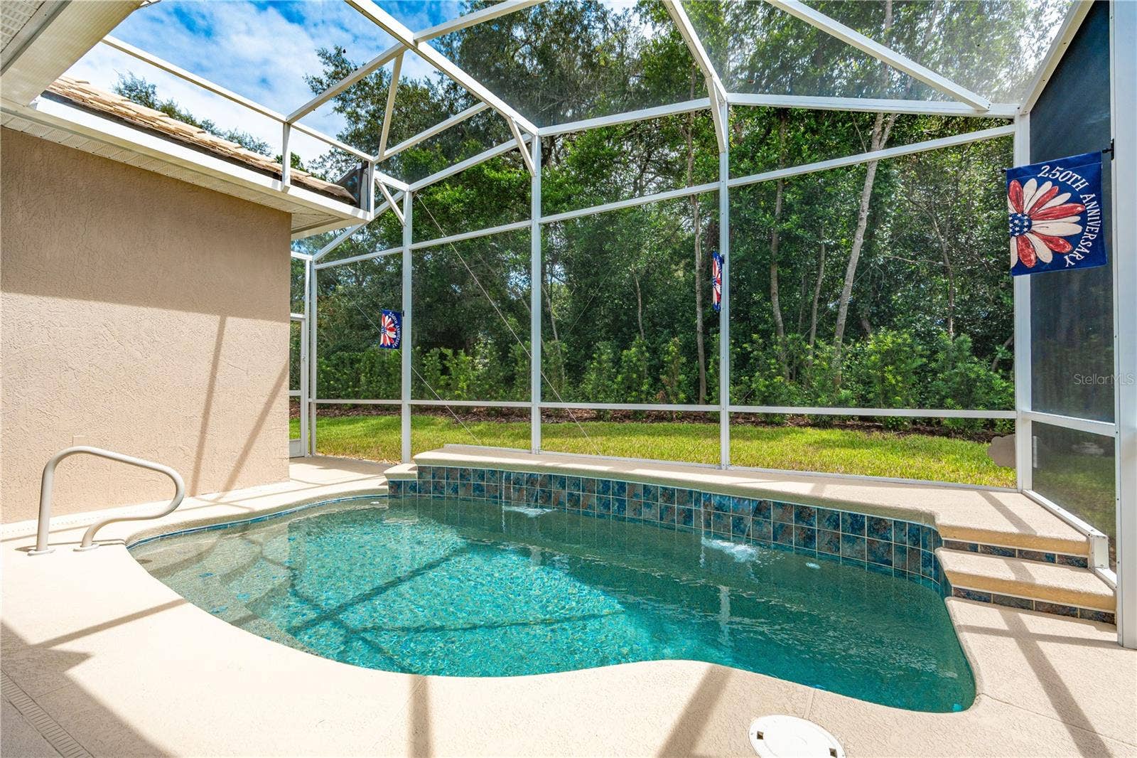 520 SOTHEBY WAY, Debary, FL 32713 Recent refreshes to the salt-system pool include: new salt cell installed (2026), new pool filter housing (2026) and new pool pump (2025)