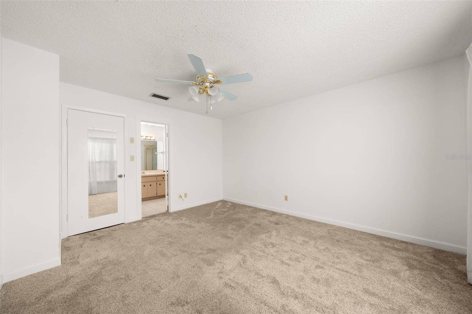 37 JASMINE STREET, Lake Placid, FL 33852