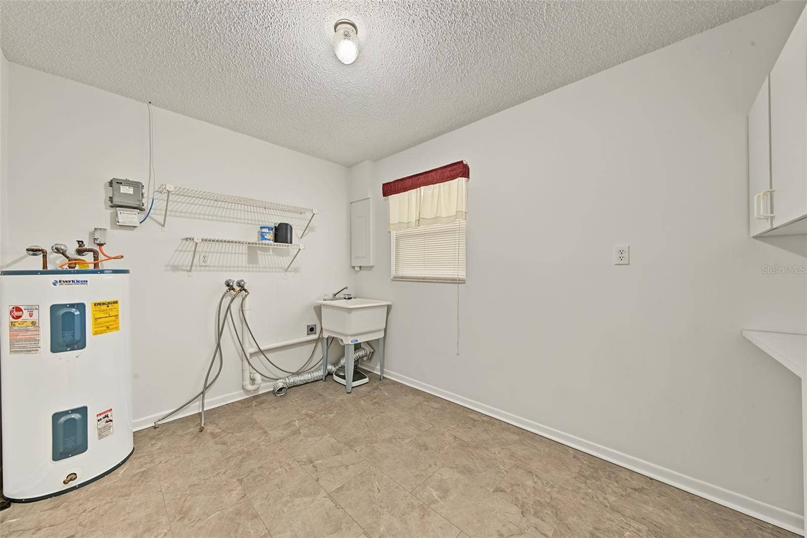 37 JASMINE STREET, Lake Placid, FL 33852
