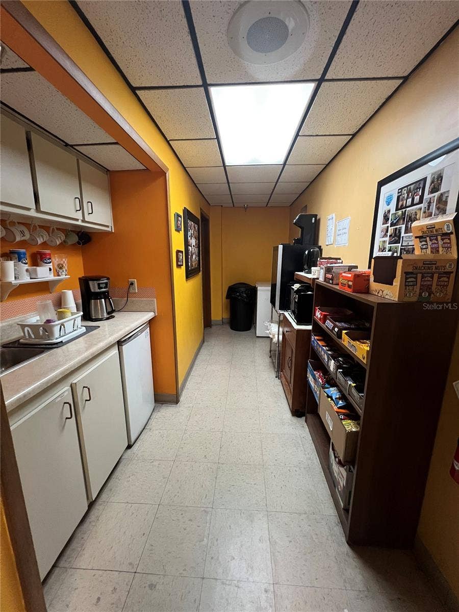 450 N LAKEMONT AVE, Winter Park, FL 32792 450 N LAKEMONT AVE, Winter Park, FL 32792