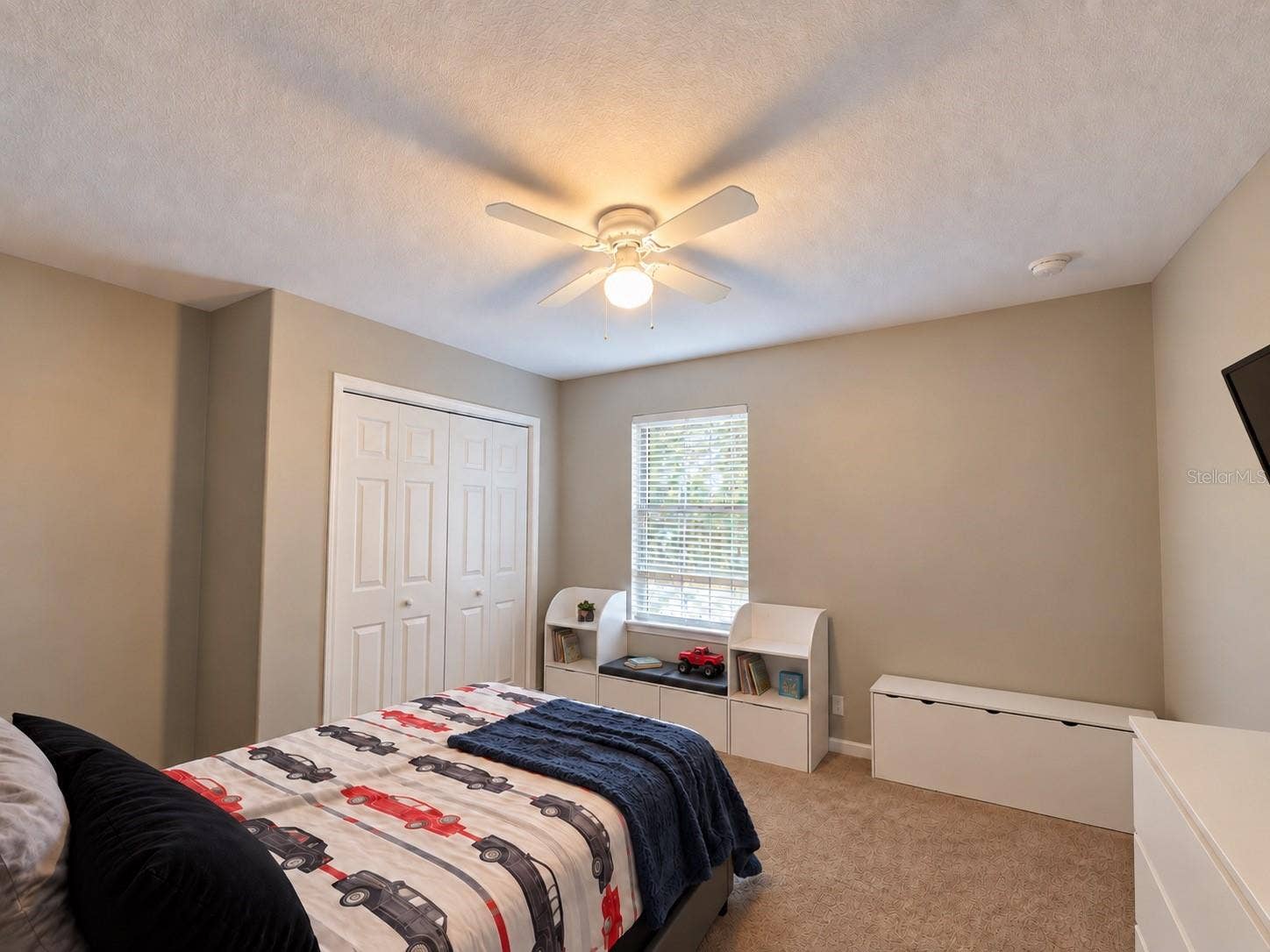 4043 WALTHAM FOREST DRIVE, Tavares, FL 32778 4043 WALTHAM FOREST DRIVE, Tavares, FL 32778