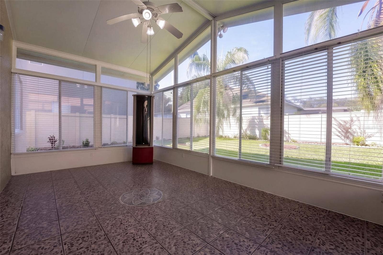 4610 RIVERTON DRIVE, Orlando, FL 32817 Lanai