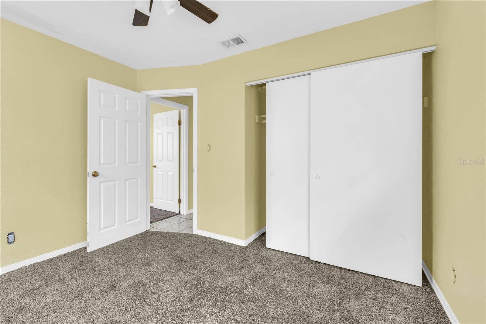 1031 CADILLAC DRIVE, Daytona Beach, FL 32117