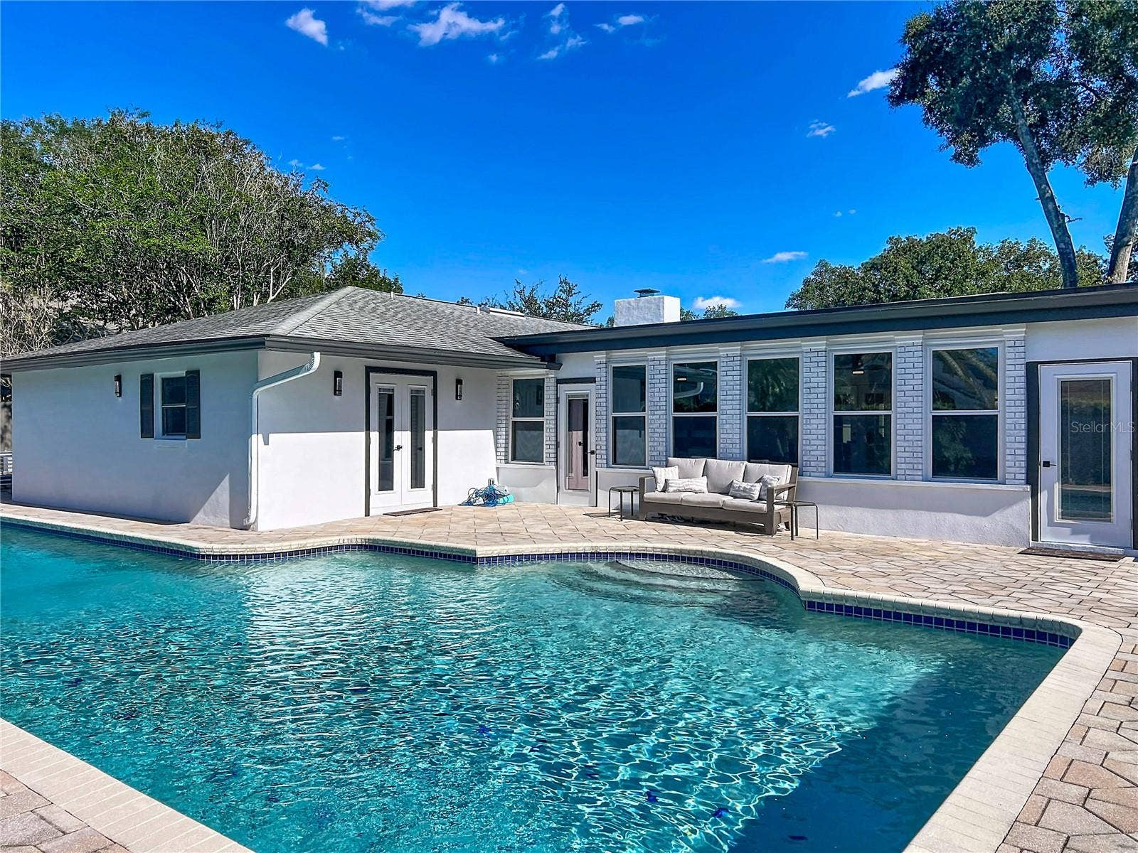 161 WHITE OAK CIRCLE, Maitland, FL 32751 161 WHITE OAK CIRCLE, Maitland, FL 32751