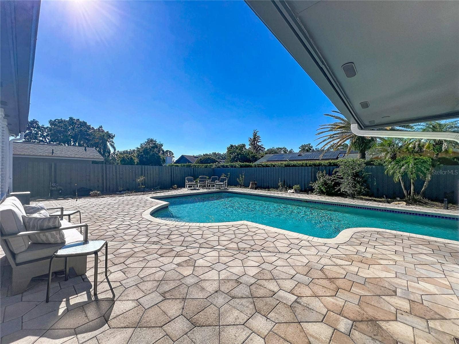 161 WHITE OAK CIRCLE, Maitland, FL 32751 161 WHITE OAK CIRCLE, Maitland, FL 32751