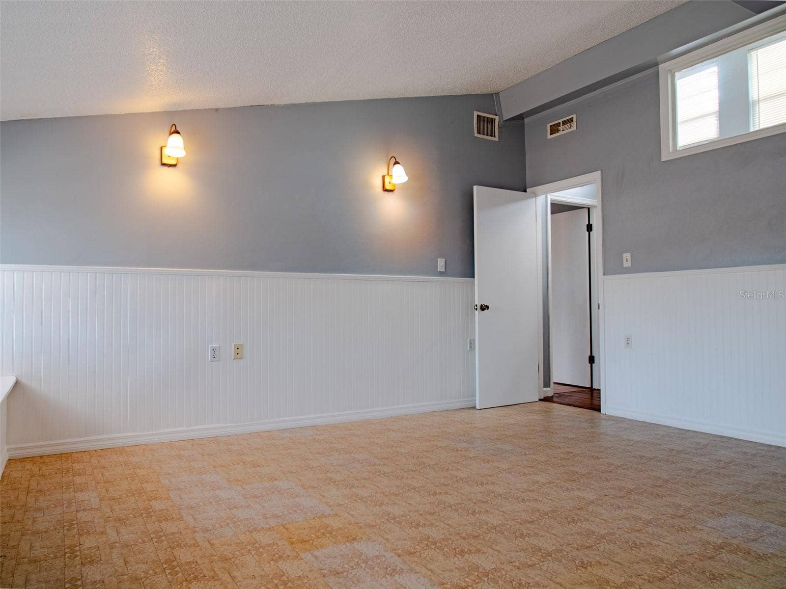335 S WOODLAND BOULEVARD, #1,2,3, Deland, FL 32720 335 S WOODLAND BOULEVARD, #1,2,3, Deland, FL 32720