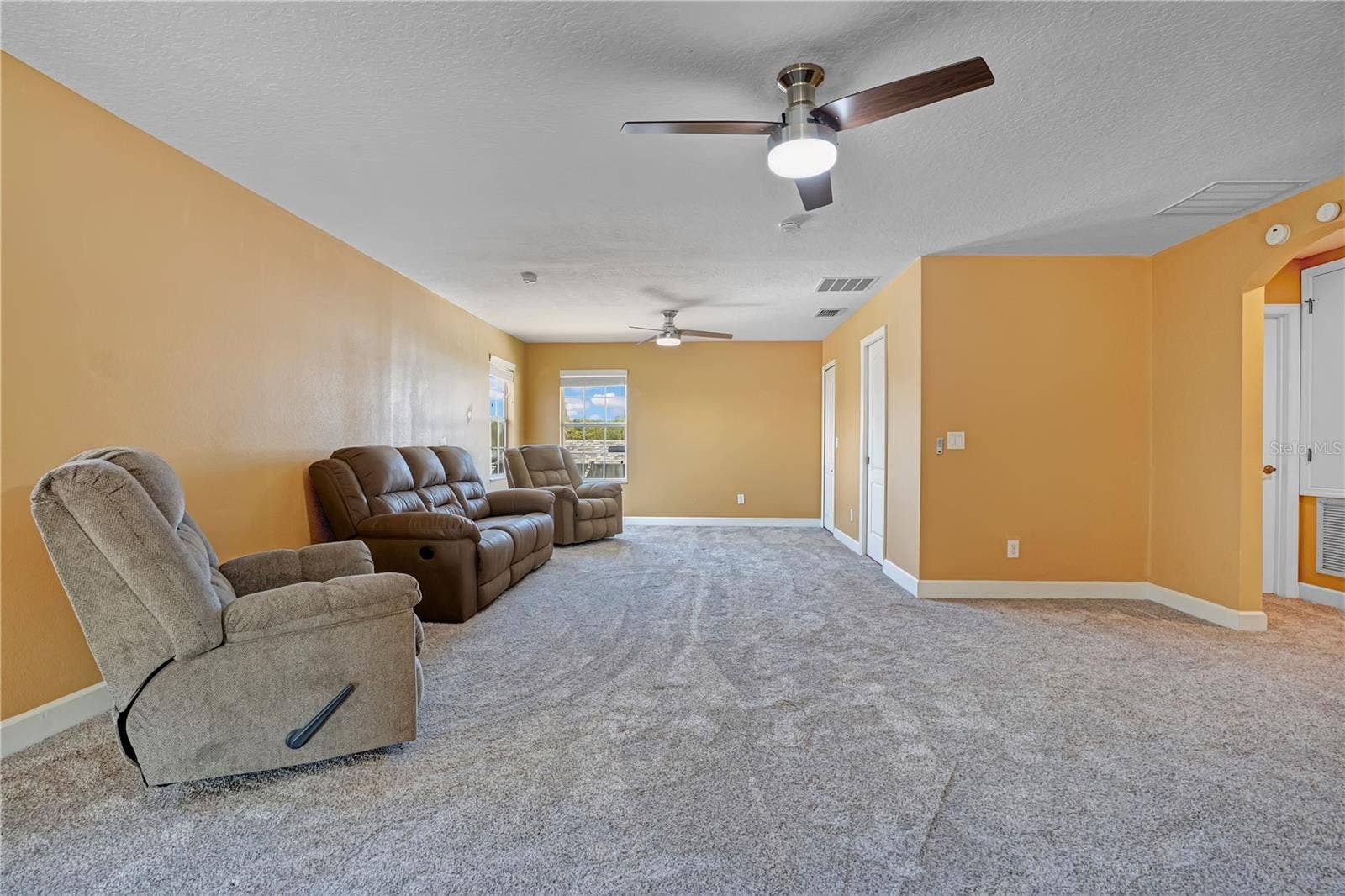 5762 COVINGTON COVE WAY, Orlando, FL 32829 bonus room upstairs