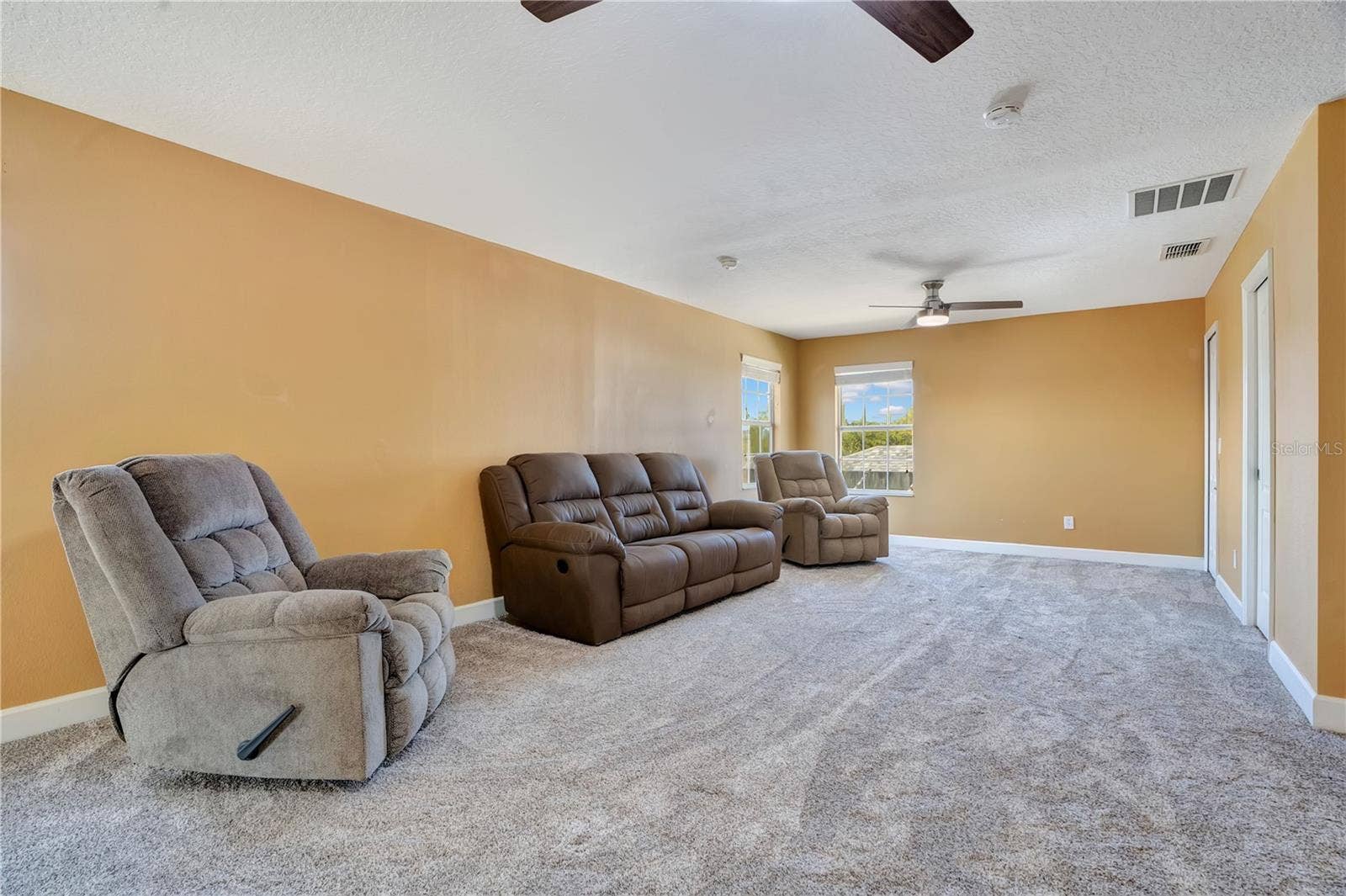 5762 COVINGTON COVE WAY, Orlando, FL 32829 bonus room upstairs