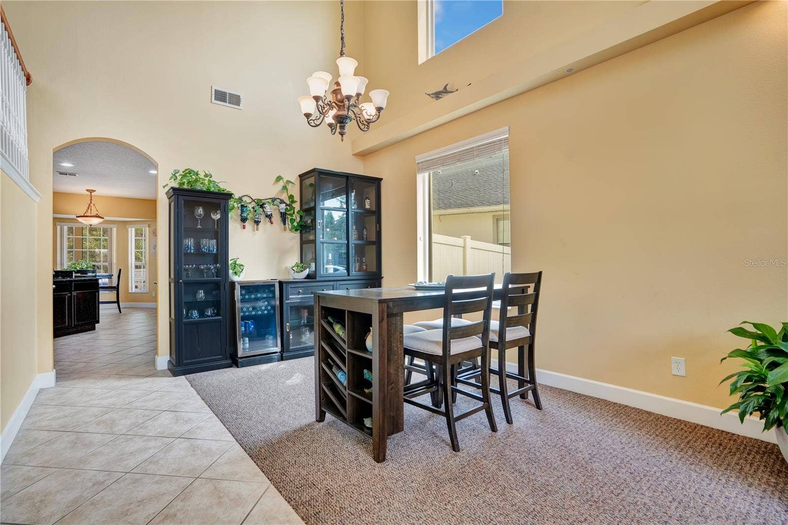 5762 COVINGTON COVE WAY, Orlando, FL 32829 living room / dining room combo