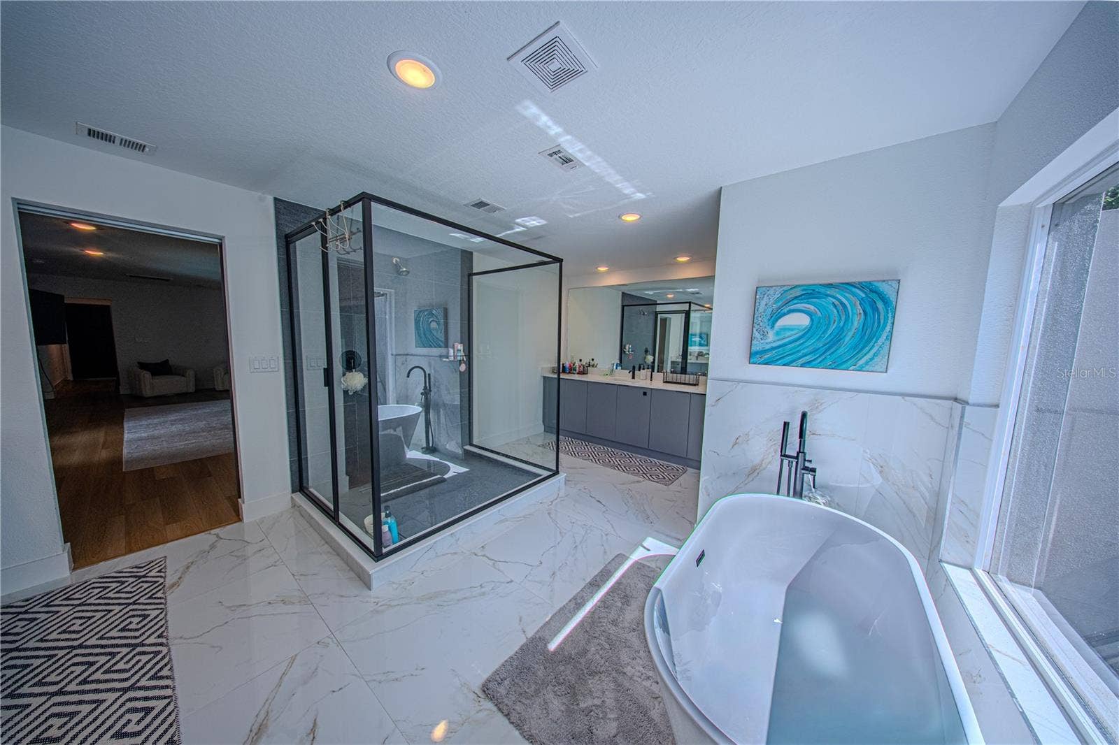 9197 BAY HILL BOULEVARD, Orlando, FL 32819 9197 BAY HILL BOULEVARD, Orlando, FL 32819