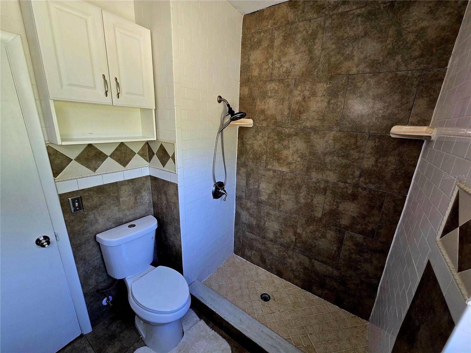 1308 MOORE STREET, Daytona Beach, FL 32114 1308 MOORE STREET, Daytona Beach, FL 32114