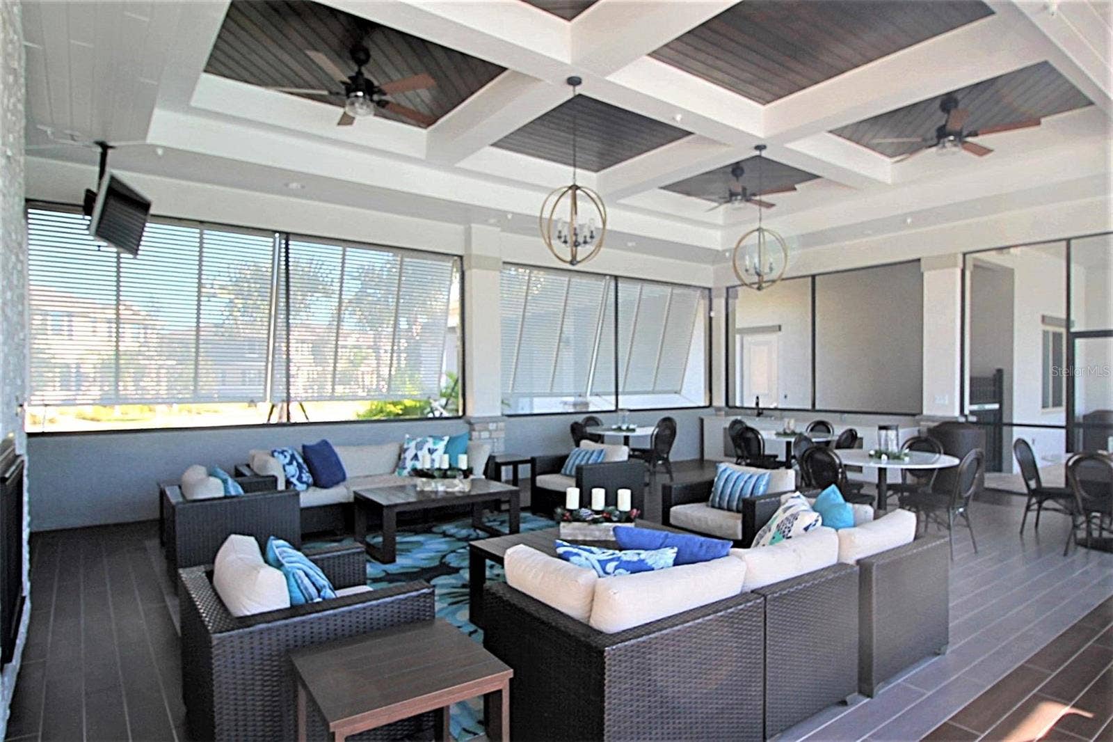 Screened Patio