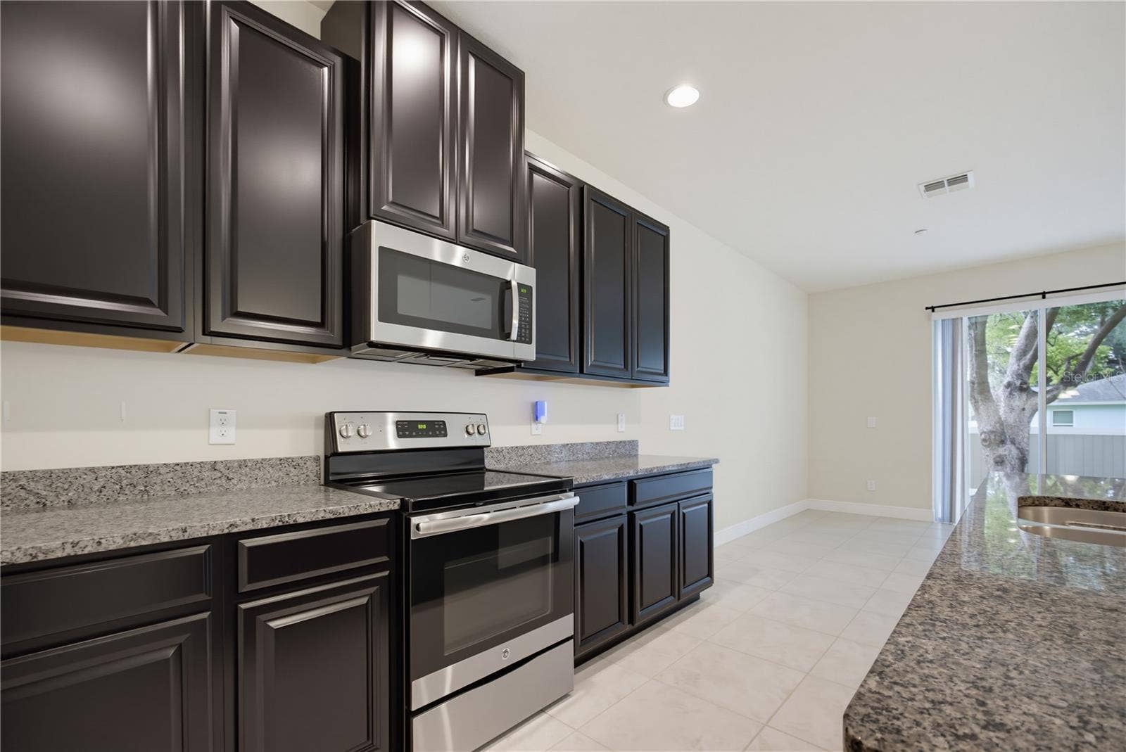 7498 ALOMA PINES COURT, Winter Park, FL 32792 7498 ALOMA PINES COURT, Winter Park, FL 32792