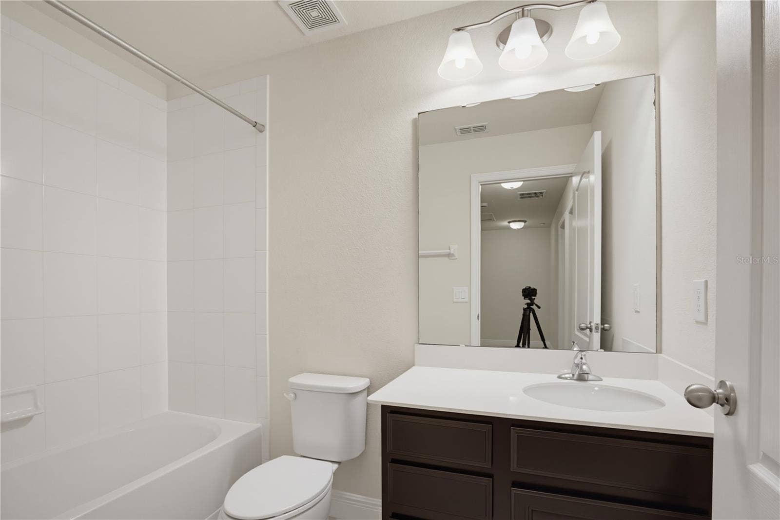 7498 ALOMA PINES COURT, Winter Park, FL 32792 7498 ALOMA PINES COURT, Winter Park, FL 32792