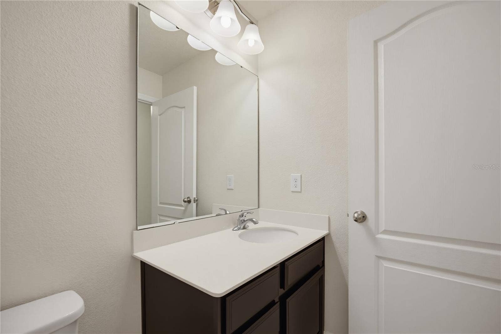 7498 ALOMA PINES COURT, Winter Park, FL 32792 7498 ALOMA PINES COURT, Winter Park, FL 32792