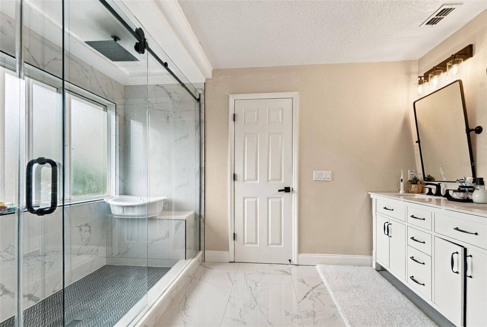 506 BERRY JAMES COURT, Kissimmee, FL 34744 506 BERRY JAMES COURT, Kissimmee, FL 34744