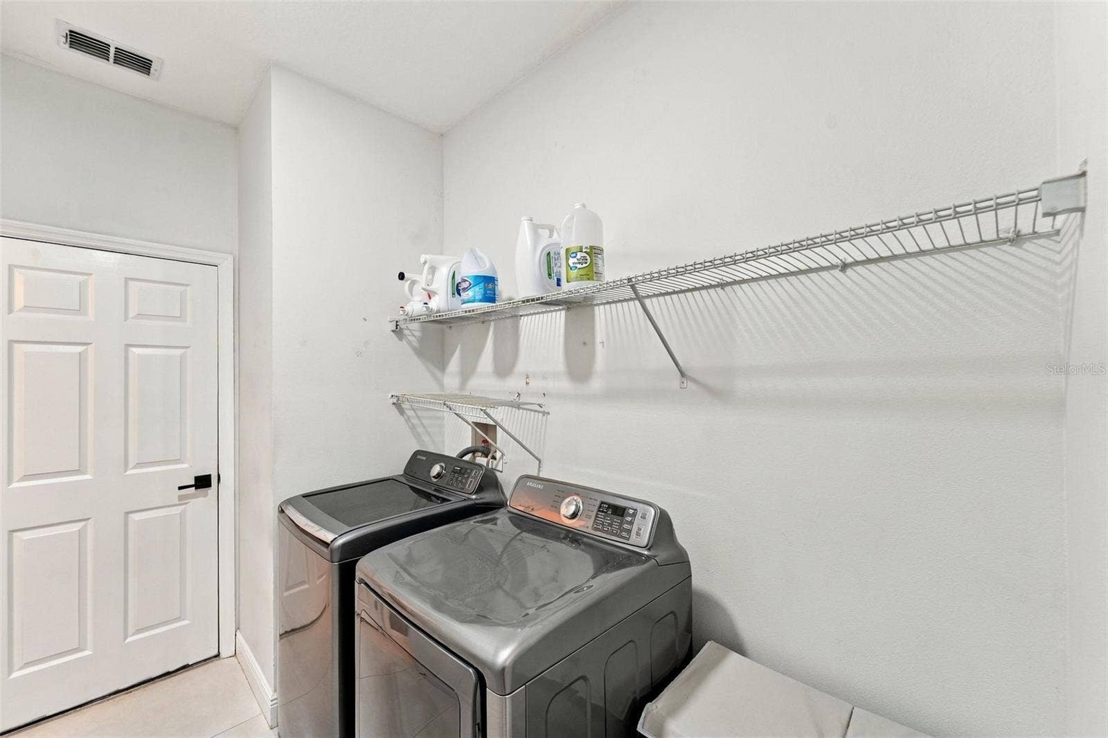 506 BERRY JAMES COURT, Kissimmee, FL 34744 506 BERRY JAMES COURT, Kissimmee, FL 34744