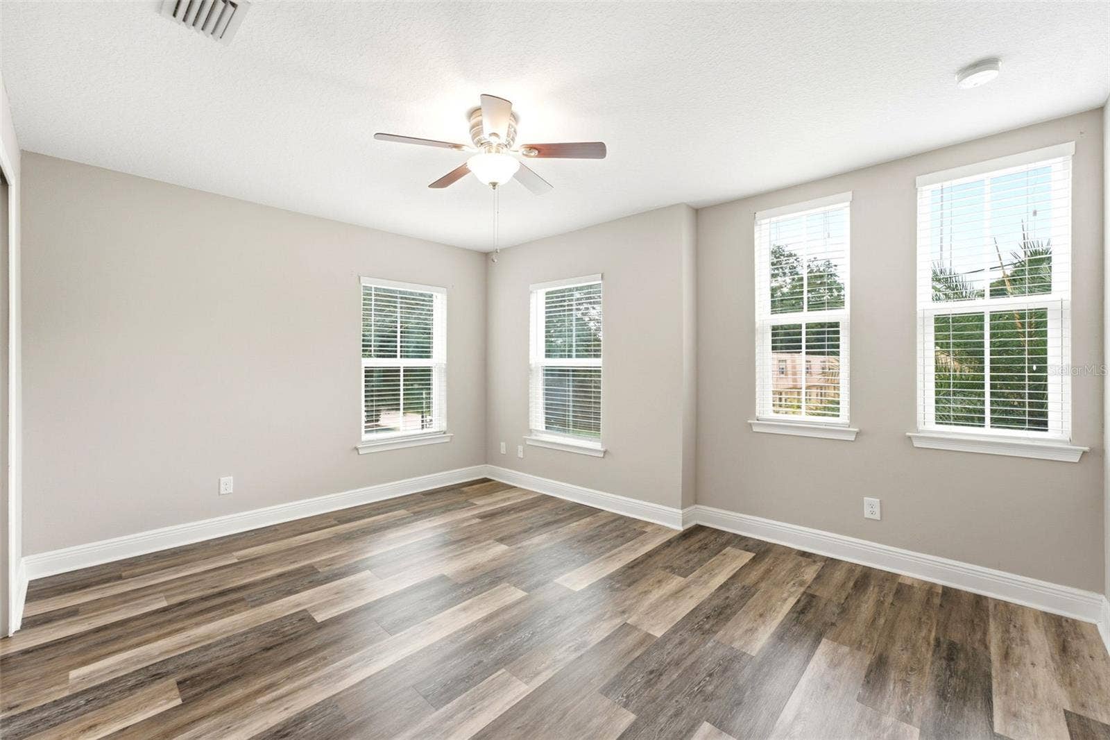 2483 E JEFFERSON STREET, Orlando, FL 32803