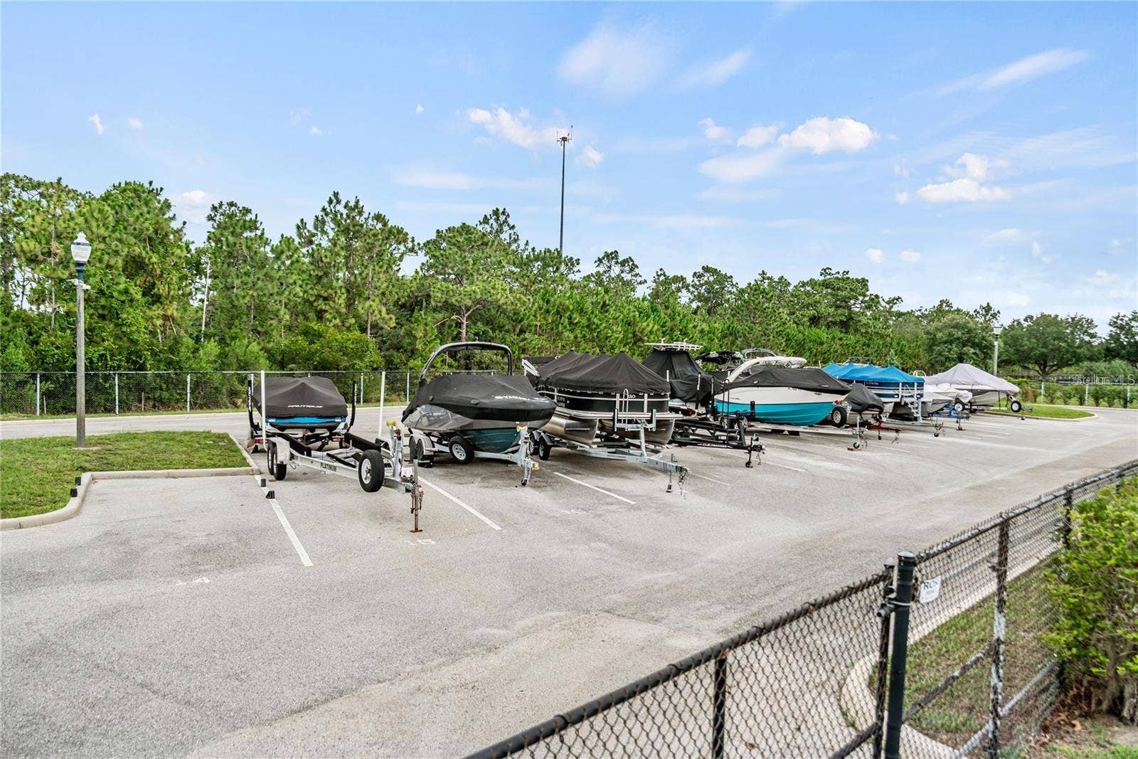 8840 ABBEY LEAF LANE, Orlando, FL 32827