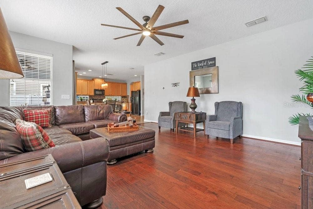 8840 ABBEY LEAF LANE, Orlando, FL 32827