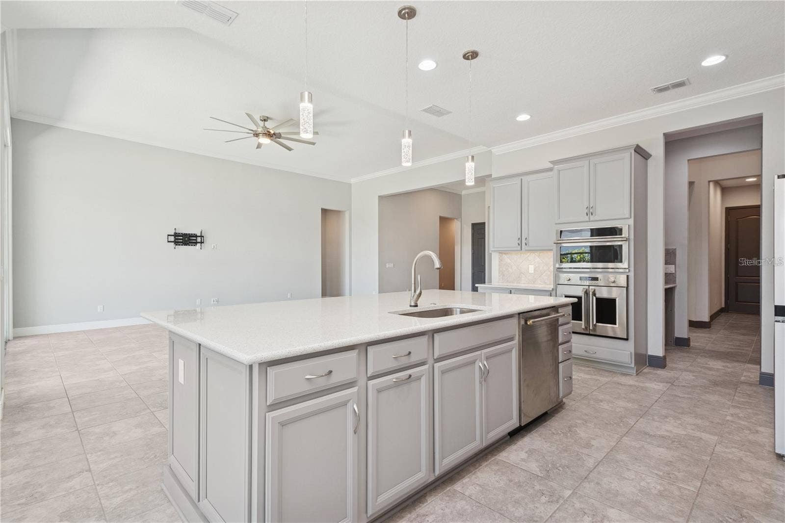7031 BILLIE COURT, Winter Garden, FL 34787 7031 BILLIE COURT, Winter Garden, FL 34787