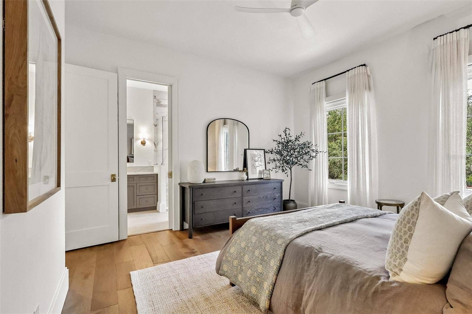 6120 GREATWATER DRIVE, Windermere, FL 34786 6120 GREATWATER DRIVE, Windermere, FL 34786