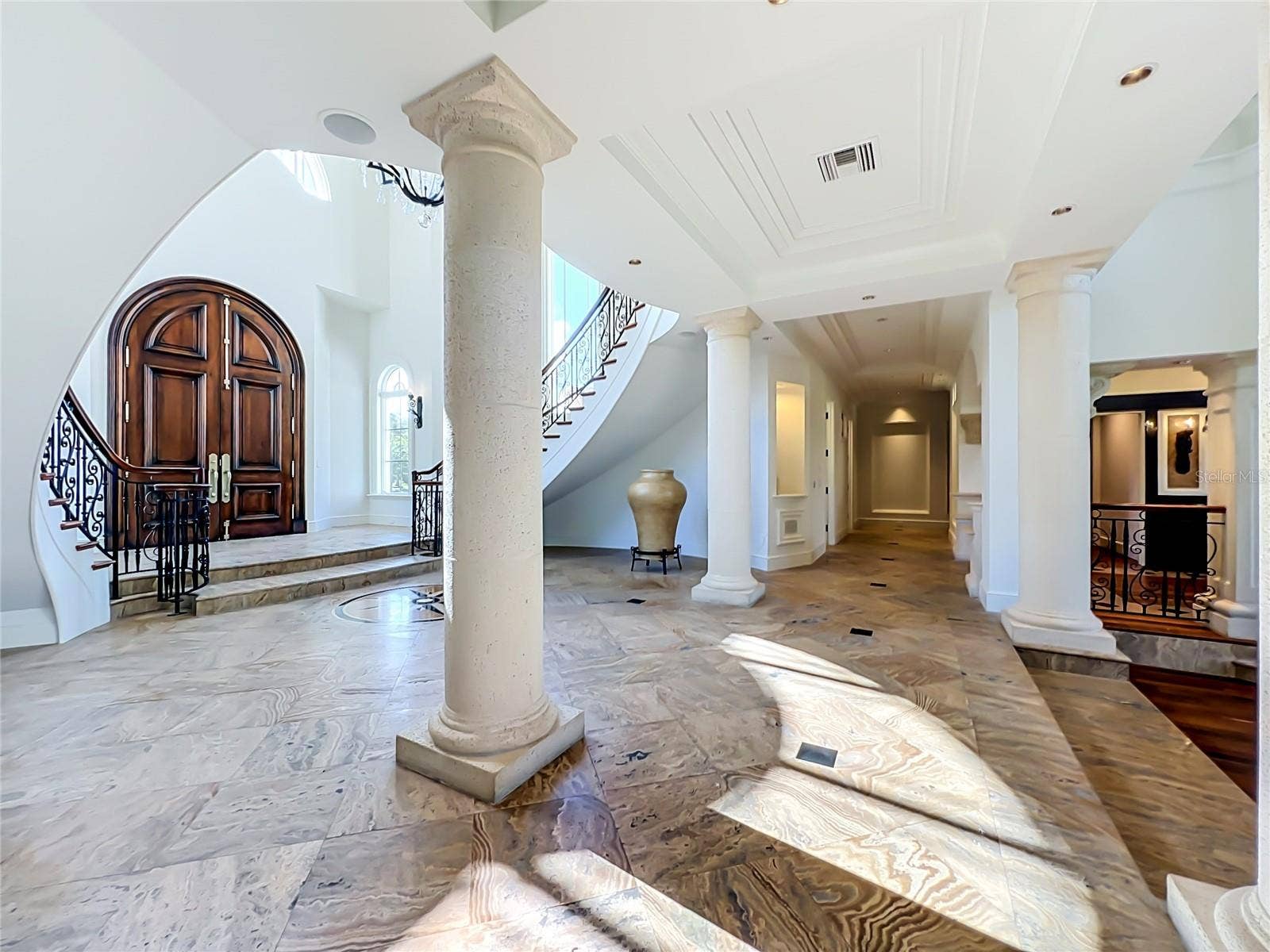 2405 ALAQUA DRIVE, Longwood, FL 32779 2405 ALAQUA DRIVE, Longwood, FL 32779