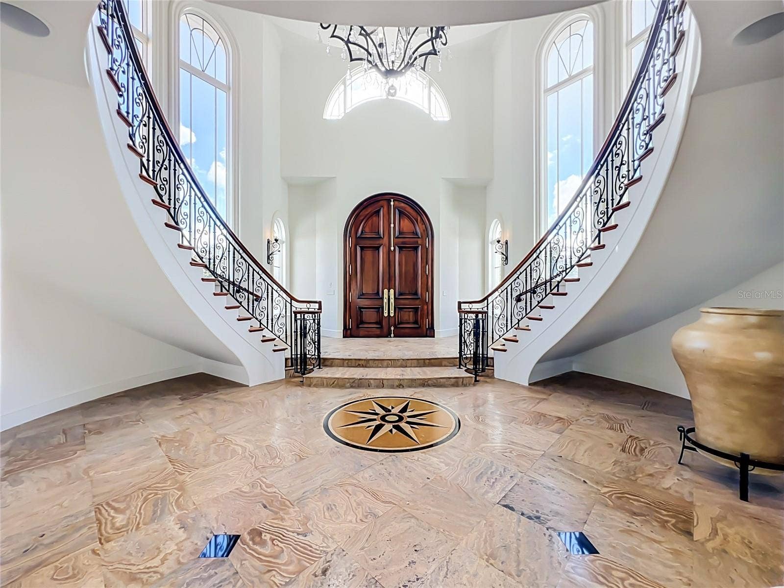 2405 ALAQUA DRIVE, Longwood, FL 32779 2405 ALAQUA DRIVE, Longwood, FL 32779