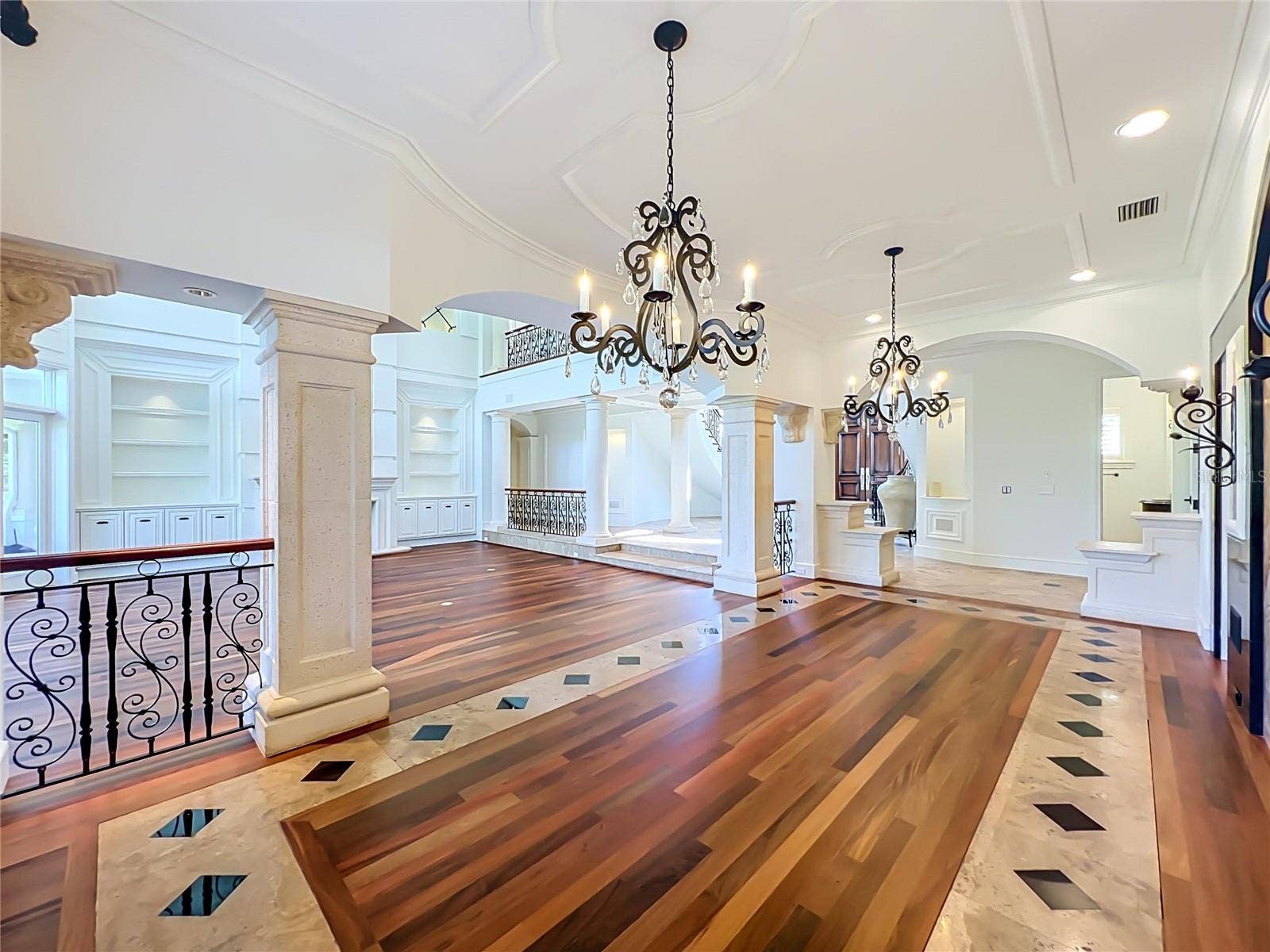 2405 ALAQUA DRIVE, Longwood, FL 32779 2405 ALAQUA DRIVE, Longwood, FL 32779