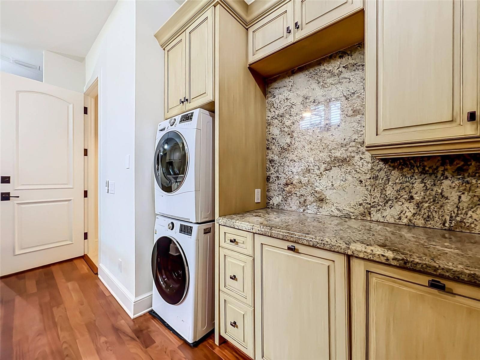 2405 ALAQUA DRIVE, Longwood, FL 32779 primary suite